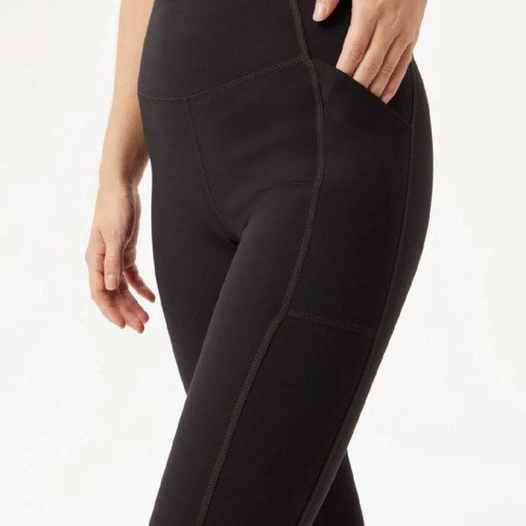 NWT Girlfriend Collection Black Compression Pocket Legging - Picture 2 of 6
